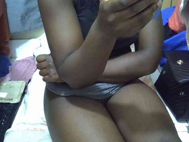 Ebonydora webcam