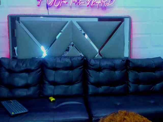 TeenLustLive- webcam