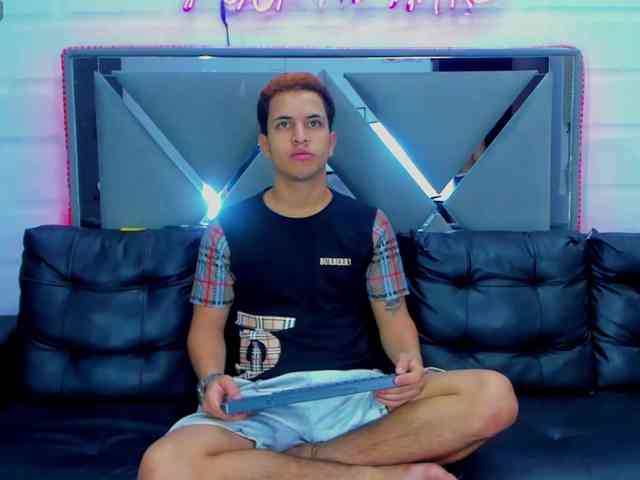 TeenLustLive- webcam