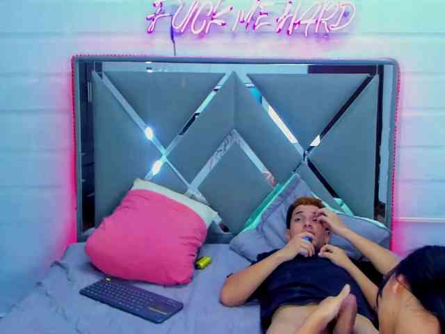 TeenLustLive- webcam