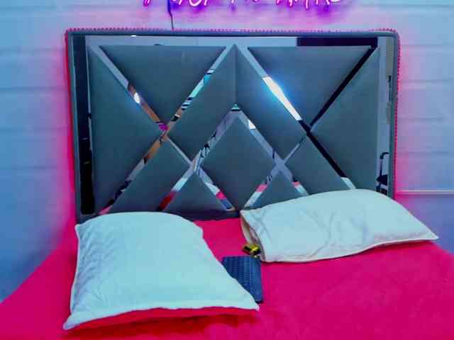 TeenLustLive- webcam