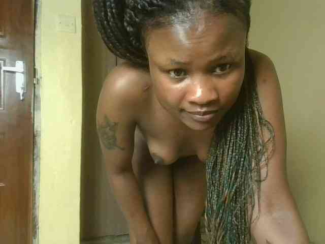 queenivy webcam