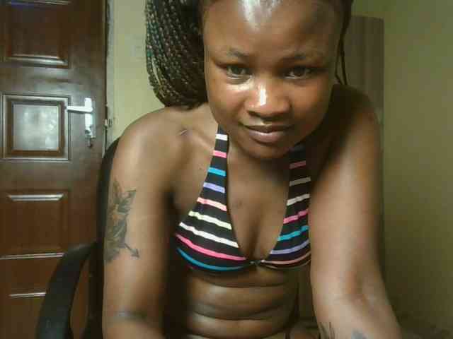 queenivy webcam