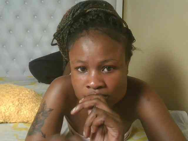 queenivy webcam