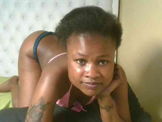 queenivy webcam