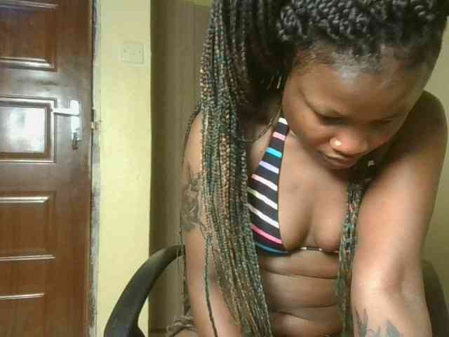 queenivy webcam