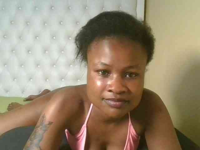 queenivy webcam
