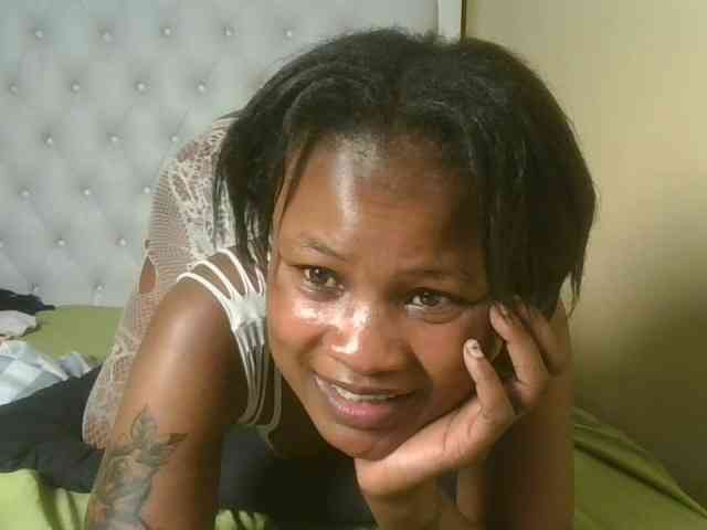 queenivy webcam