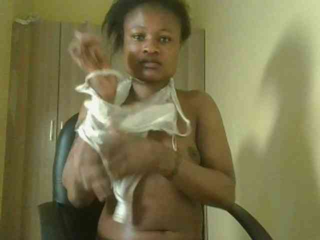 queenivy webcam