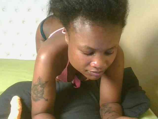 queenivy webcam