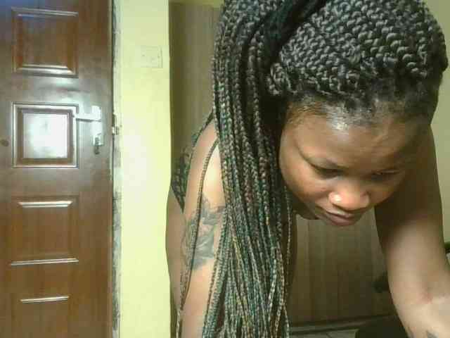 queenivy webcam