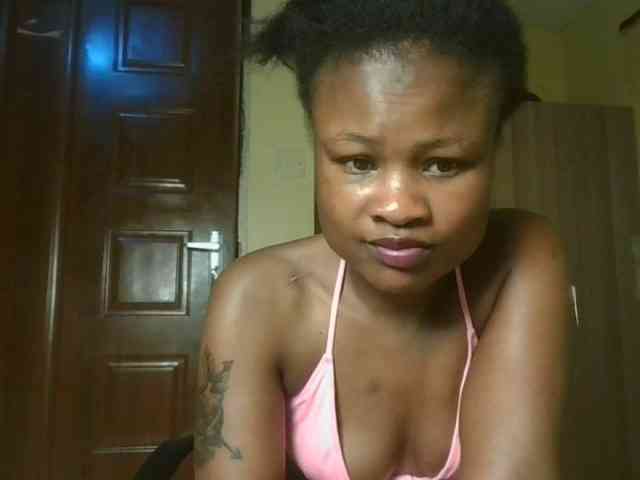 queenivy webcam