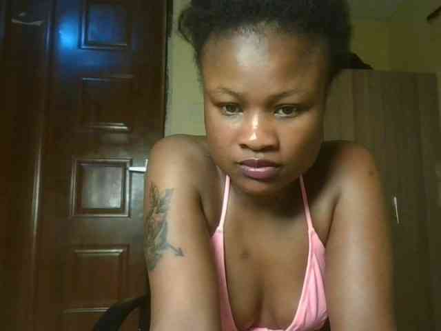 queenivy webcam