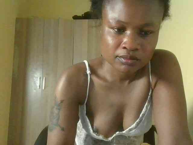 queenivy webcam