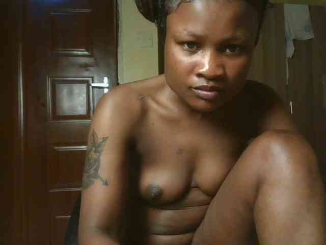 queenivy webcam