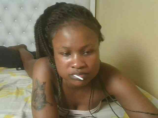 queenivy webcam