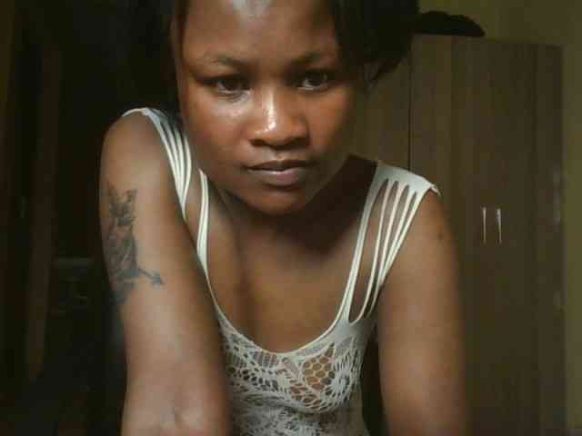 queenivy webcam