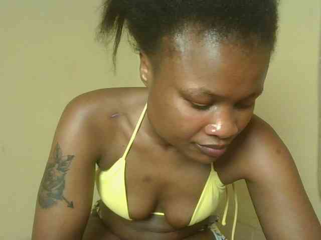 queenivy webcam