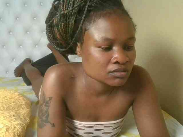 queenivy webcam