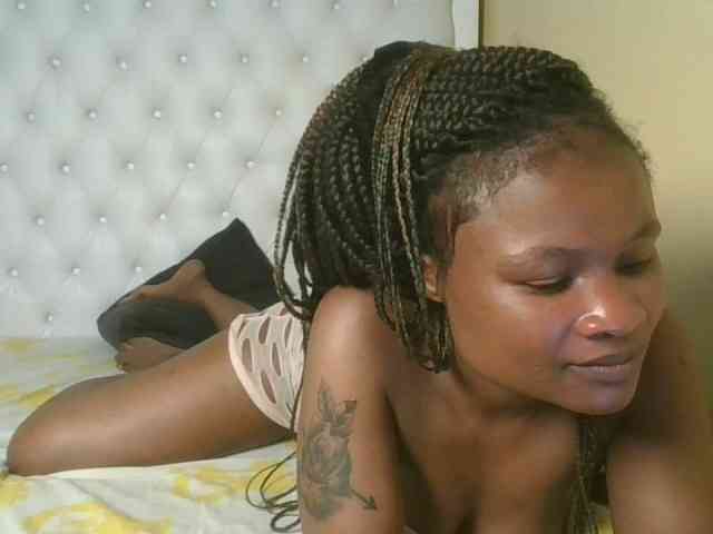 queenivy webcam