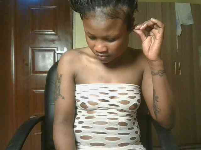 queenivy webcam