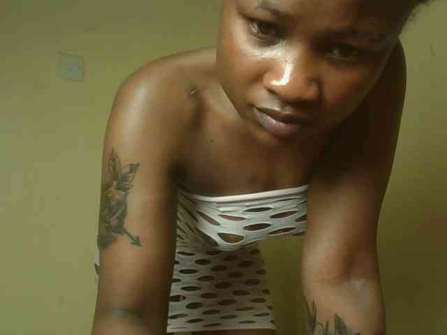 queenivy webcam