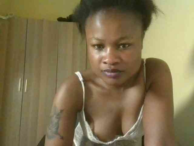 queenivy webcam