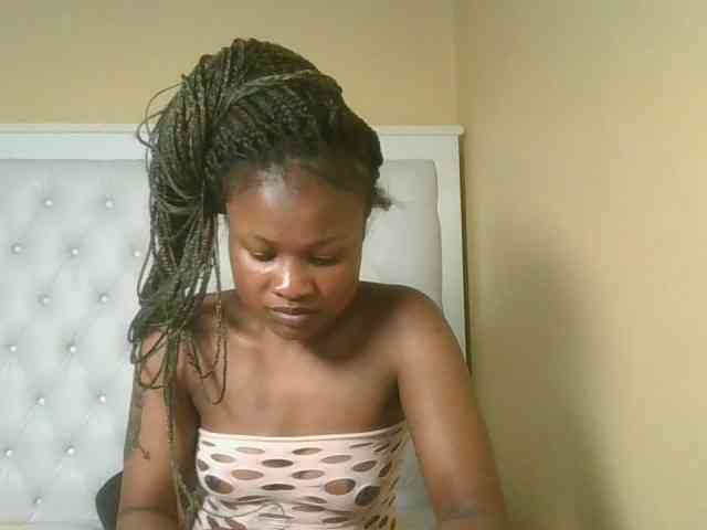 queenivy webcam
