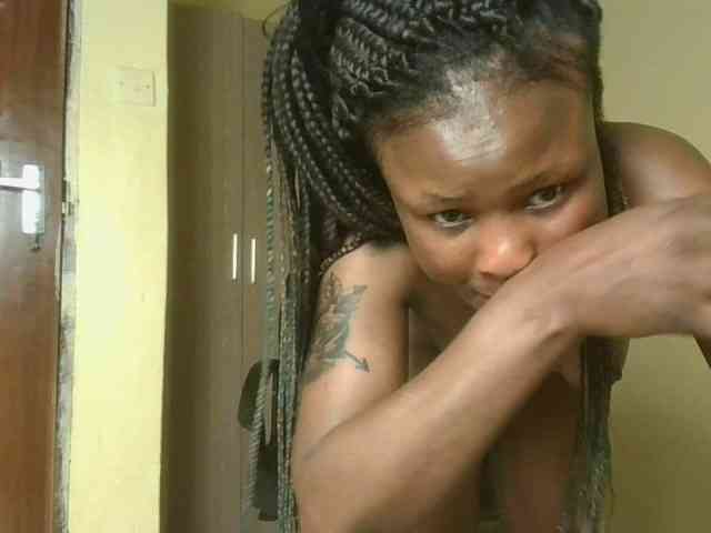 queenivy webcam