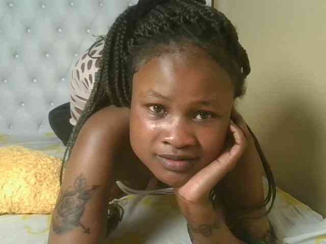 queenivy webcam