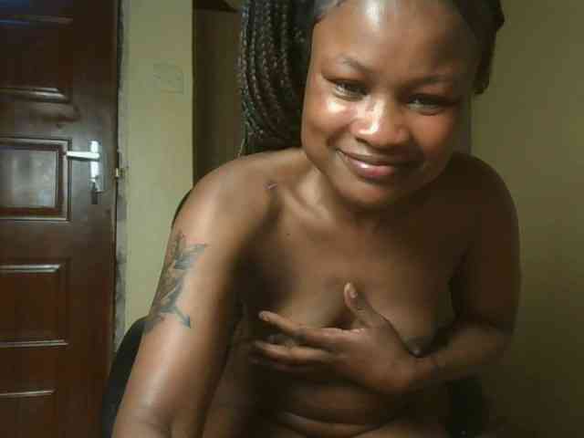 queenivy webcam