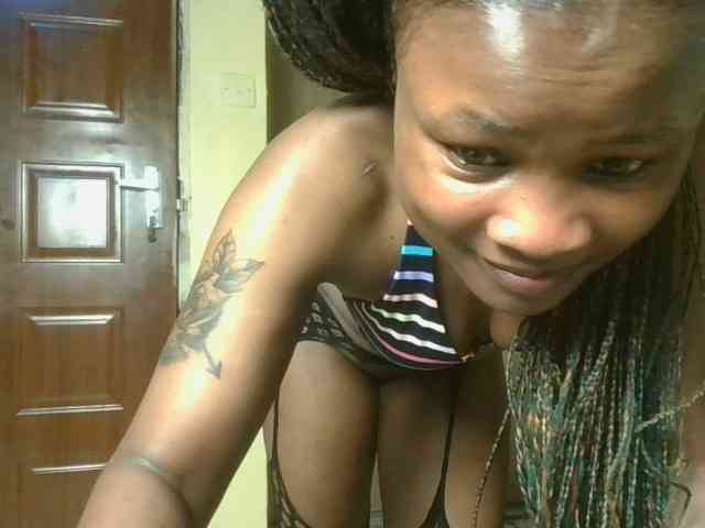 queenivy webcam