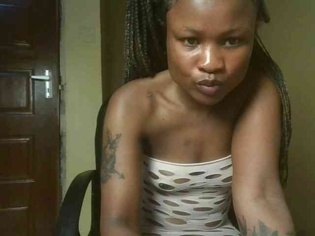 queenivy webcam