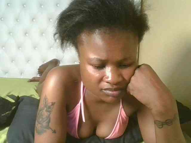 queenivy webcam