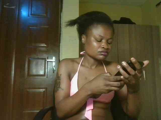 queenivy webcam