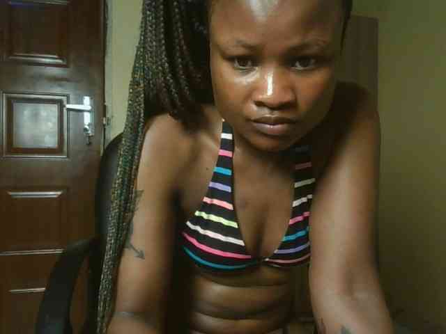 queenivy webcam
