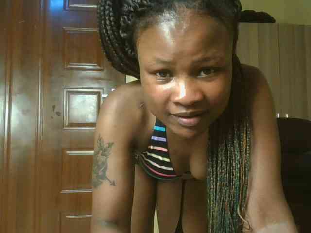 queenivy webcam