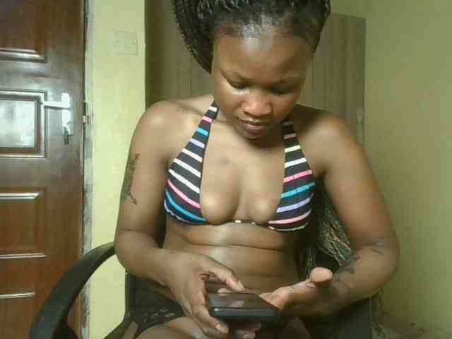 queenivy webcam