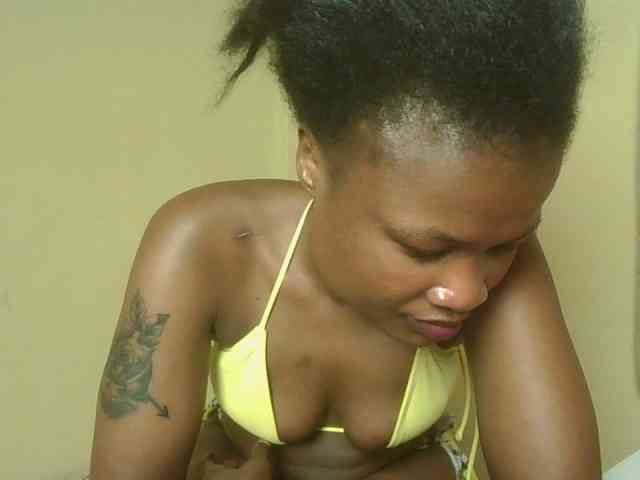 queenivy webcam