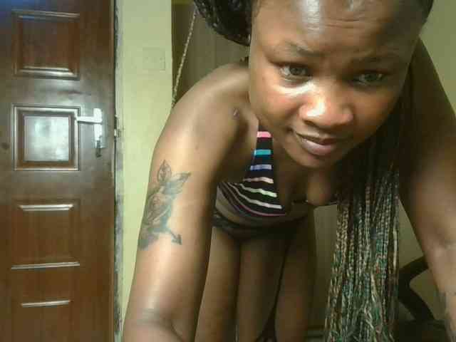 queenivy webcam