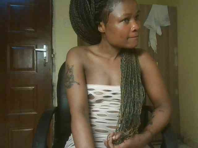 queenivy webcam