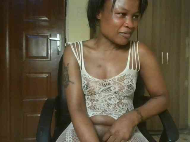 queenivy webcam