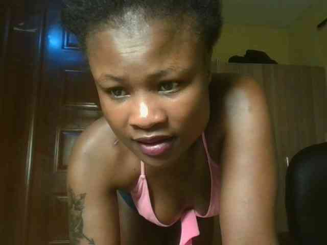 queenivy webcam