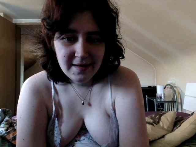 Lucy2025 webcam