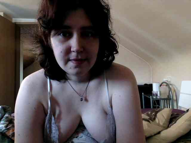 Lucy2025 webcam