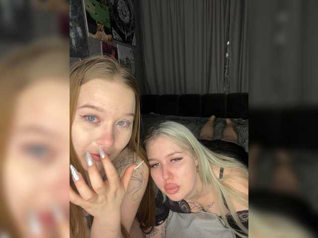 Entra en el chat con el modelo DoollSin DoollSin