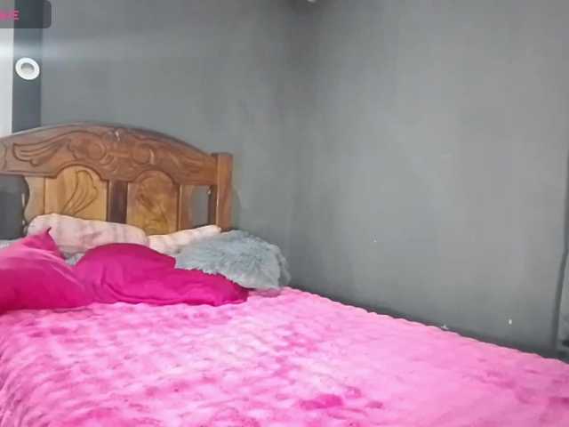 Vai a chattare su twosex8 twosex8