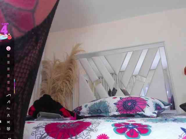 valentinaa-rios webcam