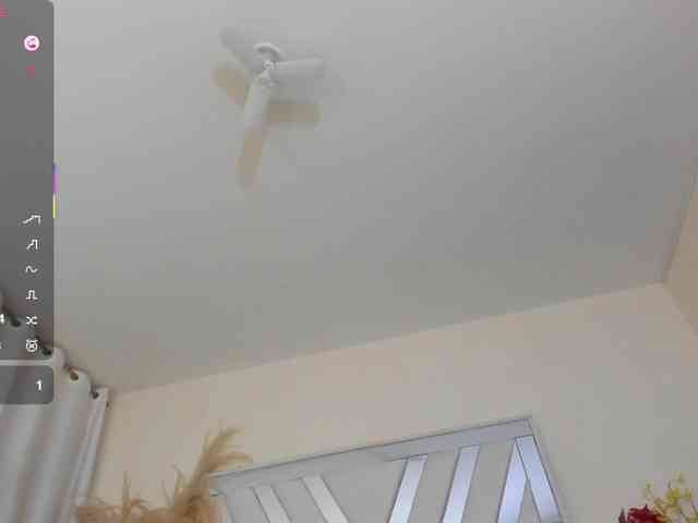 valentinaa-rios webcam