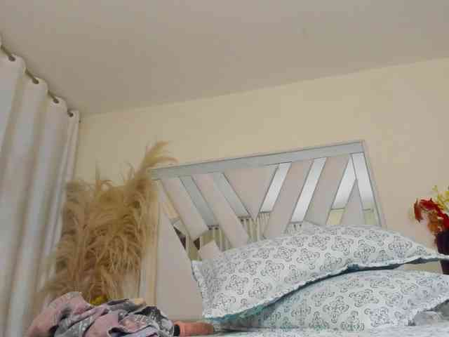valentinaa-rios webcam